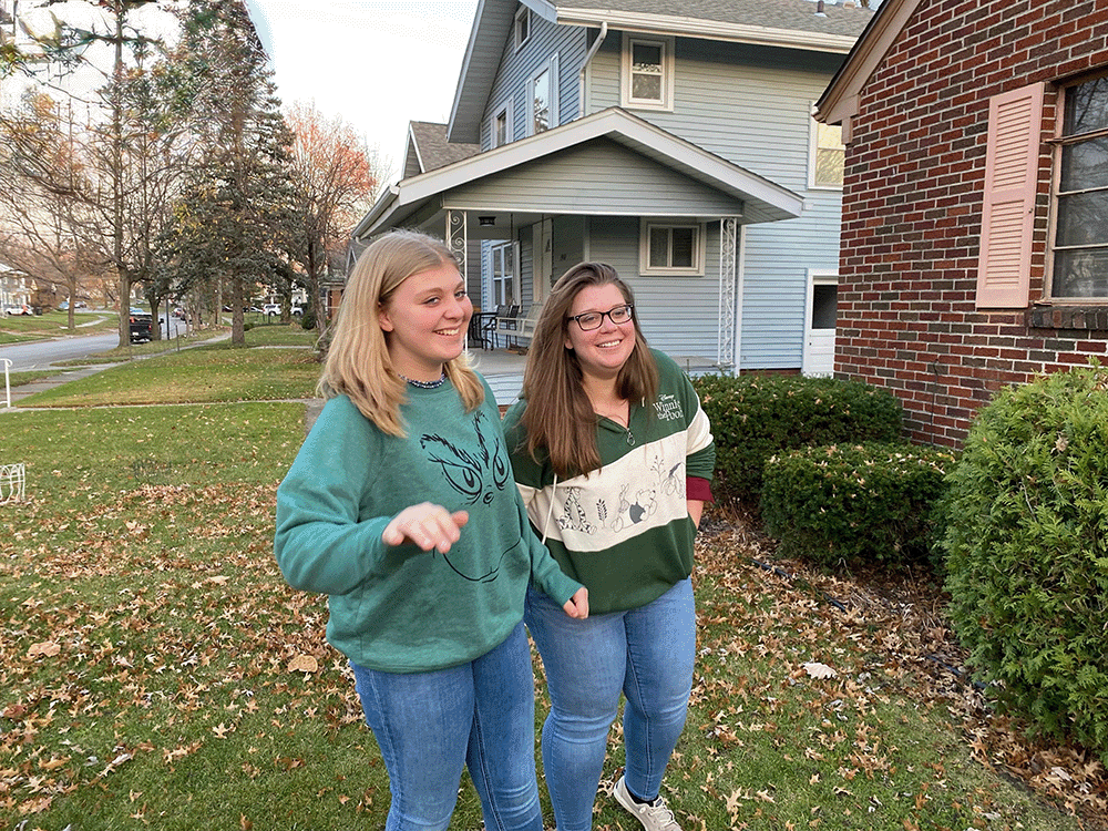 a photo of Brit Hollopeter with her daughter, Liberty